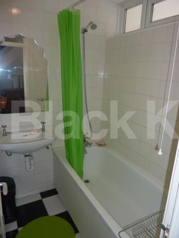 			NEW  INSTRUCTION, 2 Bedroom, 1 bath, 1 reception Flat			 Marlbrough Road, ARCHWAY